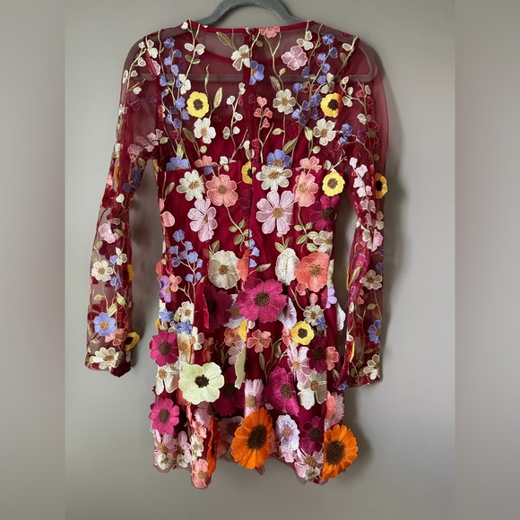 Vici Vibrant Floral Long Mesh Sleeve mini Dress size S new with tags - Picture 9 of 10